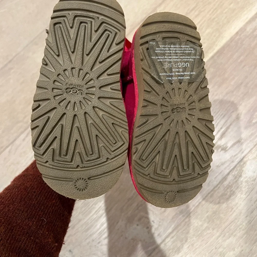 Bailey bow uggs - Picture 4 of 5